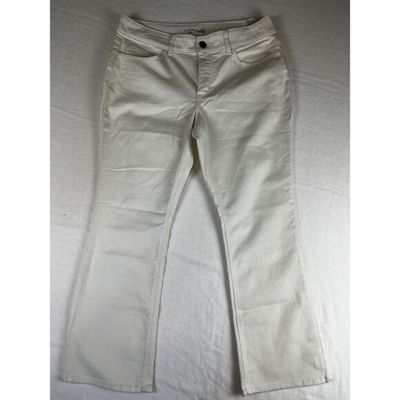 Riders by Lee Indigo Women’s White Jeans Size 16P NWT Flaw Straight Leg - Picture 1 of 8